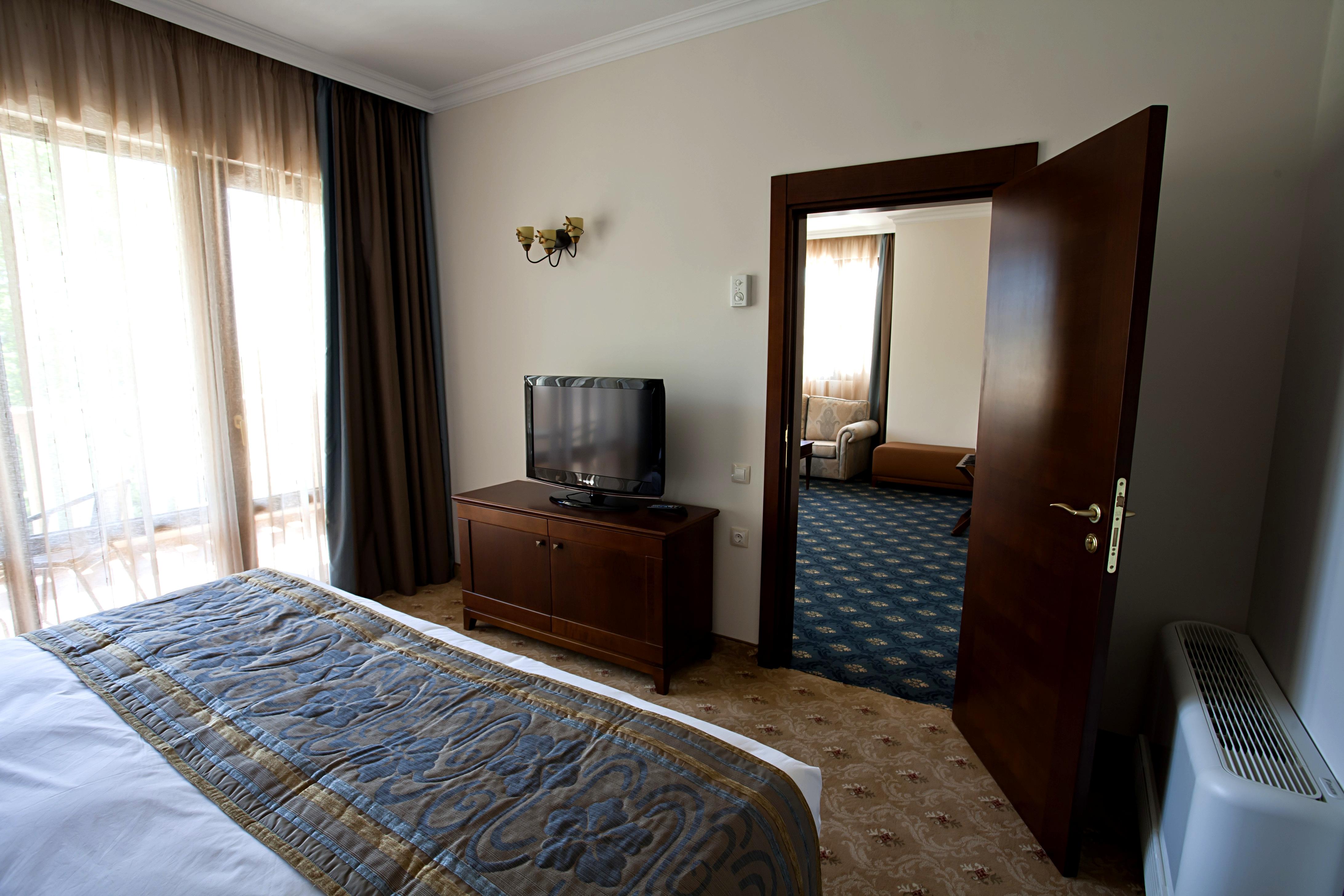 Primoretz Grand Hotel & Spa Burgas Exterior foto A room at the hotel