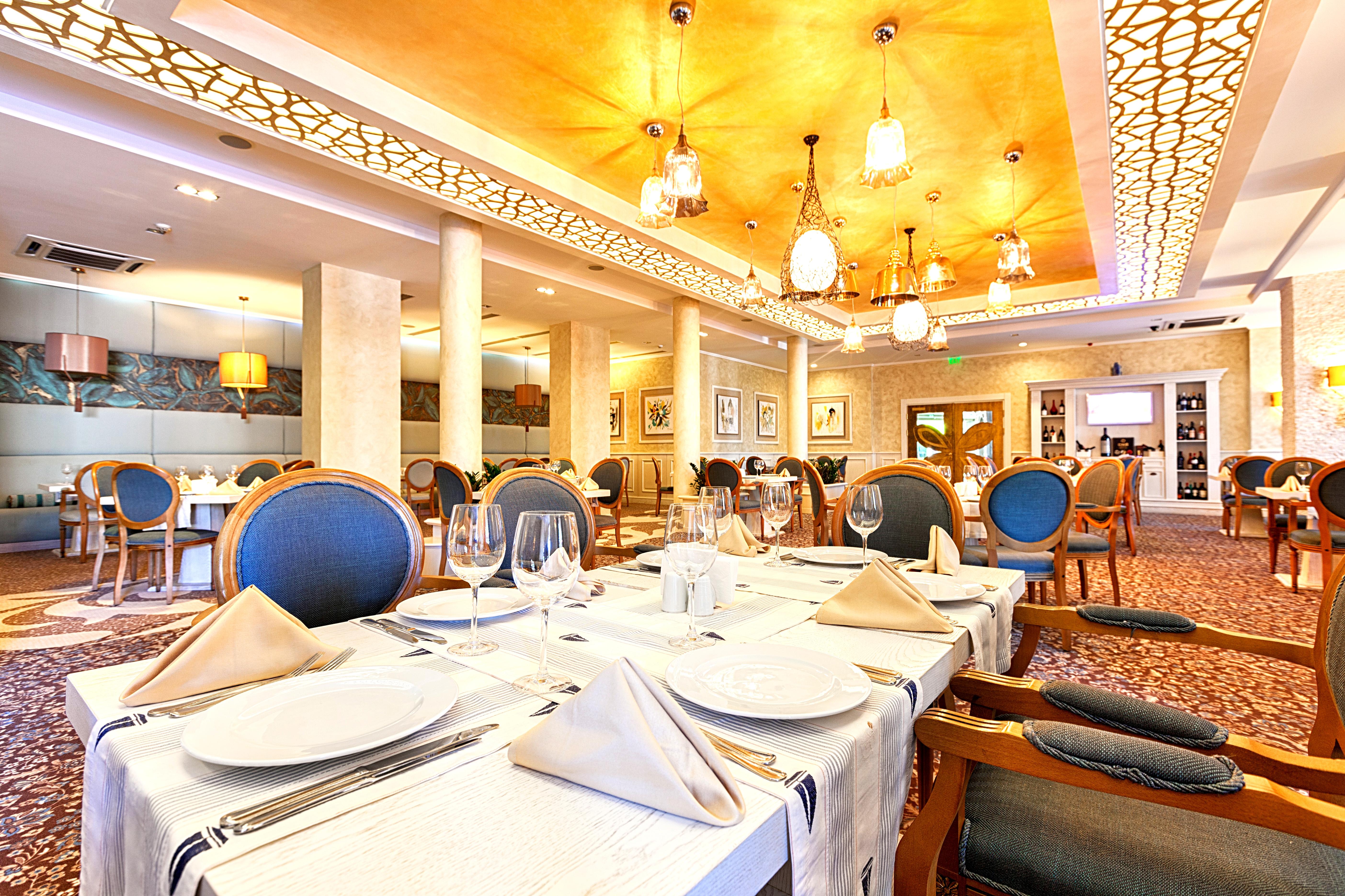 Primoretz Grand Hotel & Spa Burgas Exterior foto The restaurant