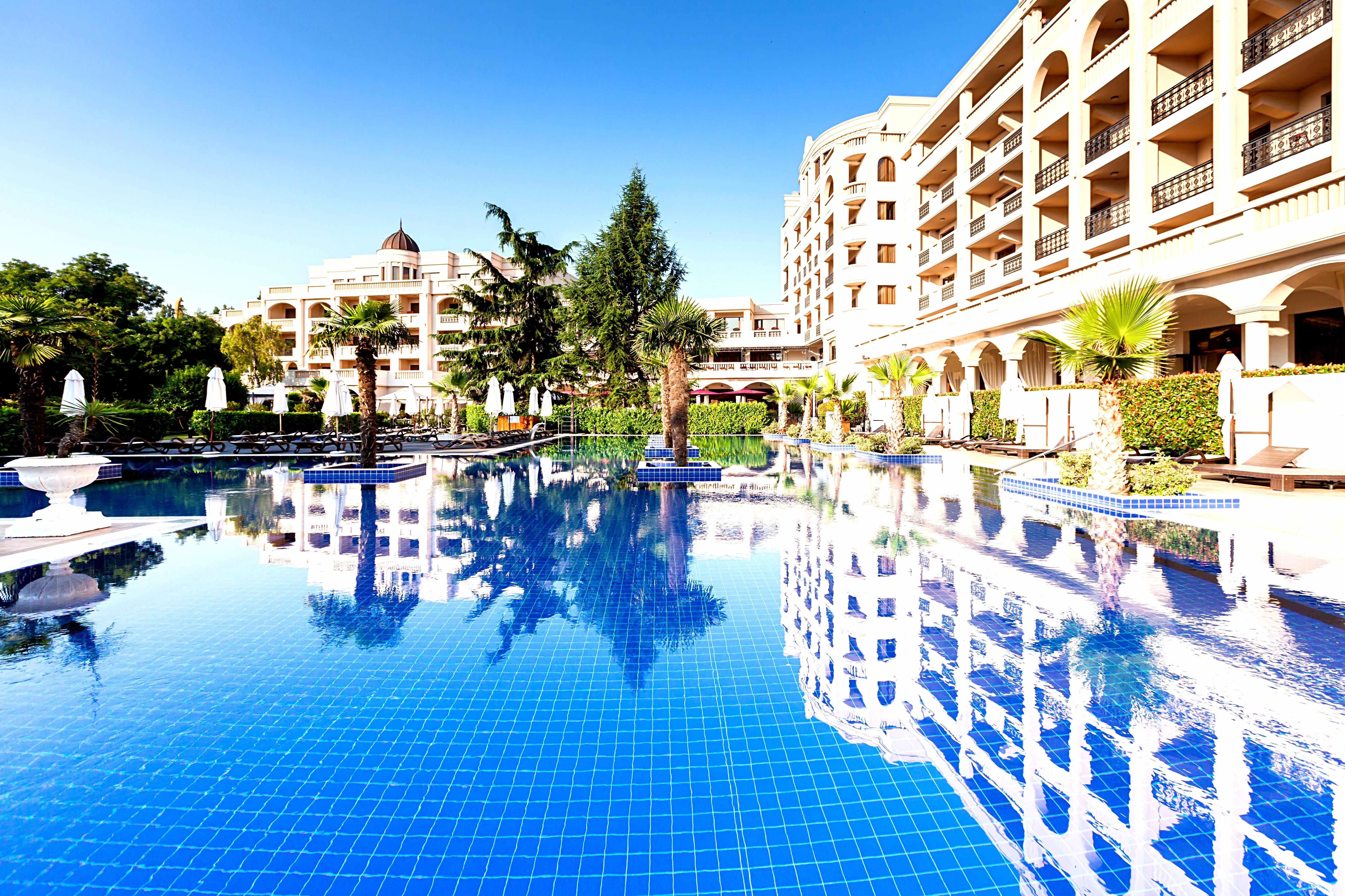 Primoretz Grand Hotel & Spa Burgas Exterior foto The Royal